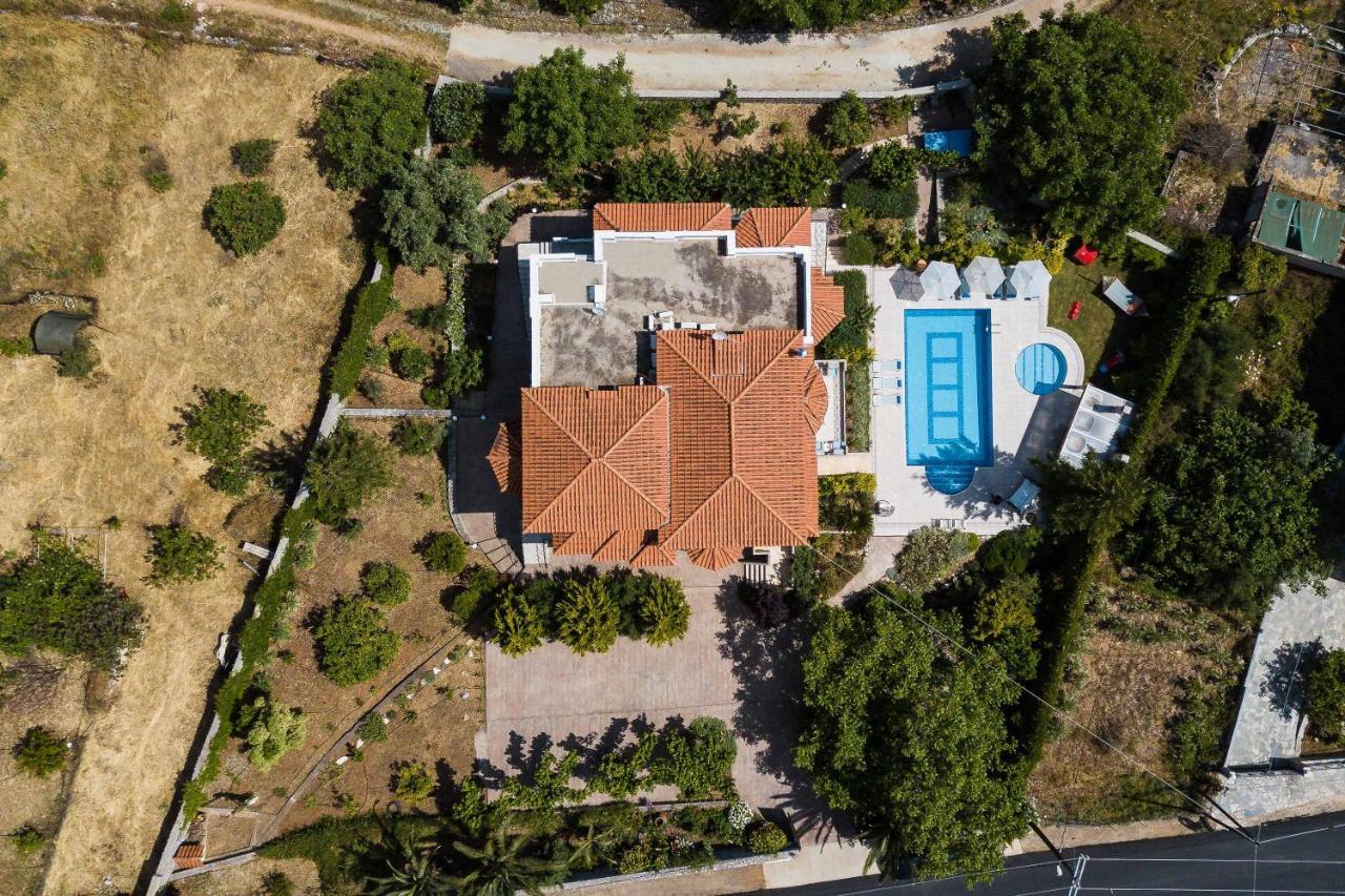 Alonia Villa, Refined Living With 50M2 Private Pool, By Thinkvilla Melidhonion  Экстерьер фото