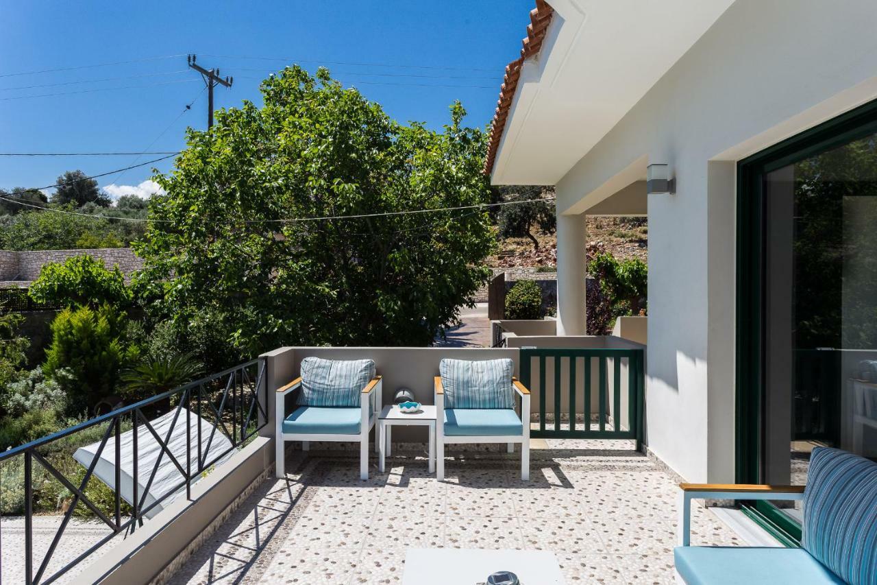 Alonia Villa, Refined Living With 50M2 Private Pool, By Thinkvilla Melidhonion  Экстерьер фото